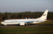 United Arab Emirates Government (Dubai) Boeing 737-8EC(BBJ2) (A6-MRM) at  Farnborough, United Kingdom