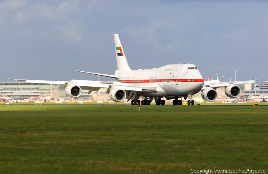 United Arab Emirates Government (Abu Dhabi) Boeing 747-8Z5(BBJ) (A6-PFA) | Photo 154079