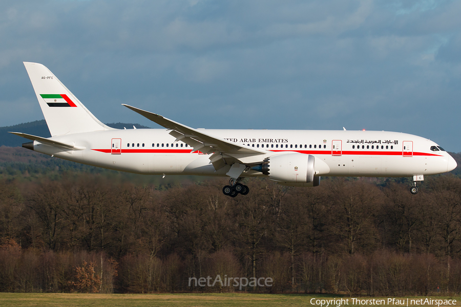 United Arab Emirates Government (Abu Dhabi) Boeing 787-8 Dreamliner (A6-PFC) | Photo 93677