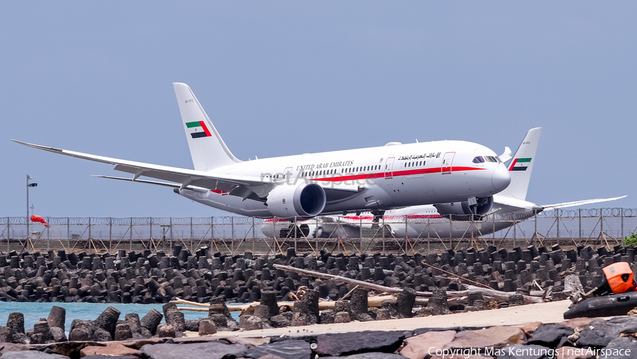 United Arab Emirates Government (Abu Dhabi) Boeing 787-8 Dreamliner (A6-PFC) | Photo 537284