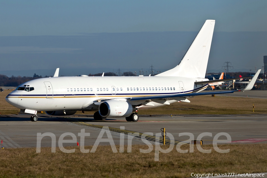 Royal Jet Boeing 737-7AK(BBJ) (A6-RJX) | Photo 13308