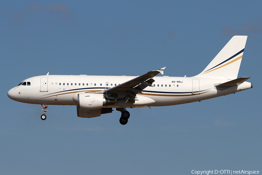 Rotana Jet Aviation Airbus A319-115X CJ (A6-RRJ) | Photo 354828