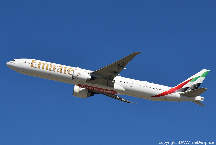 United Arab Emirates Government (Abu Dhabi) Boeing 777-35R(ER) (A6-SIL) | Photo 642822