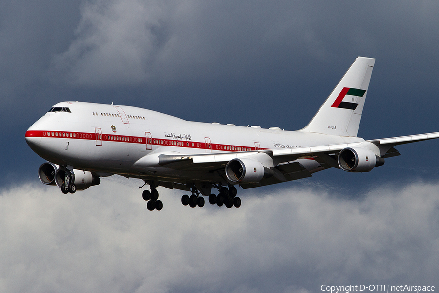 United Arab Emirates Government (Abu Dhabi) Boeing 747-48E (A6-UAE) | Photo 515808