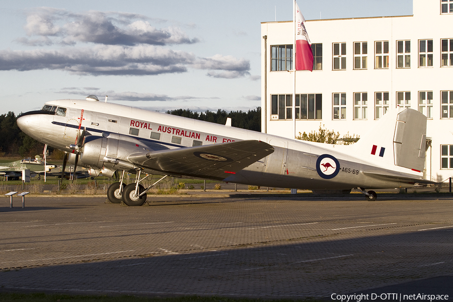 Royal Australian Air Force Douglas C-47B Skytrain (Dakota 4) (A65-69) | Photo 140191