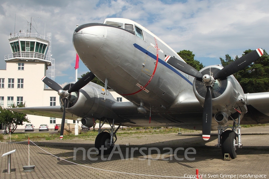 Royal Australian Air Force Douglas C-47B Skytrain (Dakota 4) (A65-69) | Photo 52490