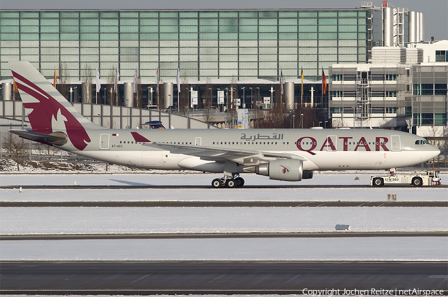 Qatar Airways Airbus A330-203 (A7-ACC) | Photo 24892