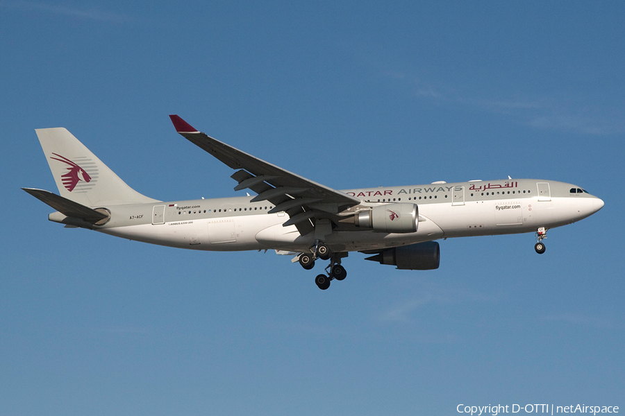 Qatar Airways Airbus A330-203 (A7-ACF) | Photo 261578