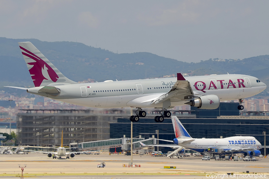 Qatar Airways Airbus A330-203 (A7-ACH) | Photo 279872