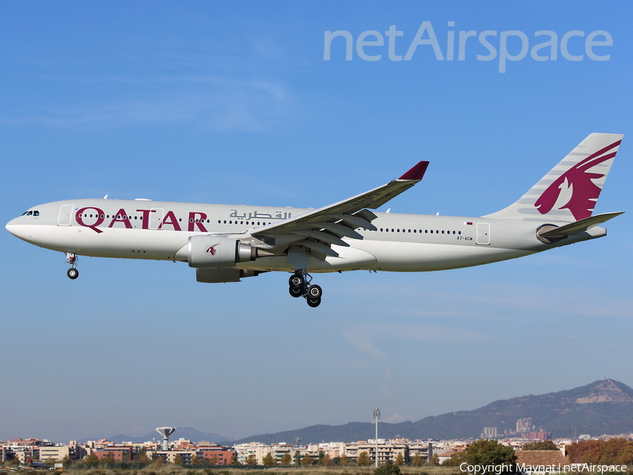 Qatar Airways Airbus A330-202 (A7-ACM) | Photo 286600