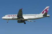 Qatar Airways Airbus A320-232 (A7-ADB) at  Barcelona - El Prat, Spain