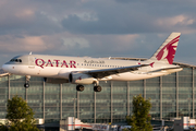 Qatar Airways Airbus A320-232 (A7-ADD) at  London - Heathrow, United Kingdom