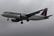 Qatar Airways Airbus A320-232 (A7-ADD) at  London - Heathrow, United Kingdom