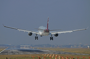 Qatar Airways Airbus A330-302 (A7-AEA) at  Jakarta - Soekarno-Hatta International, Indonesia