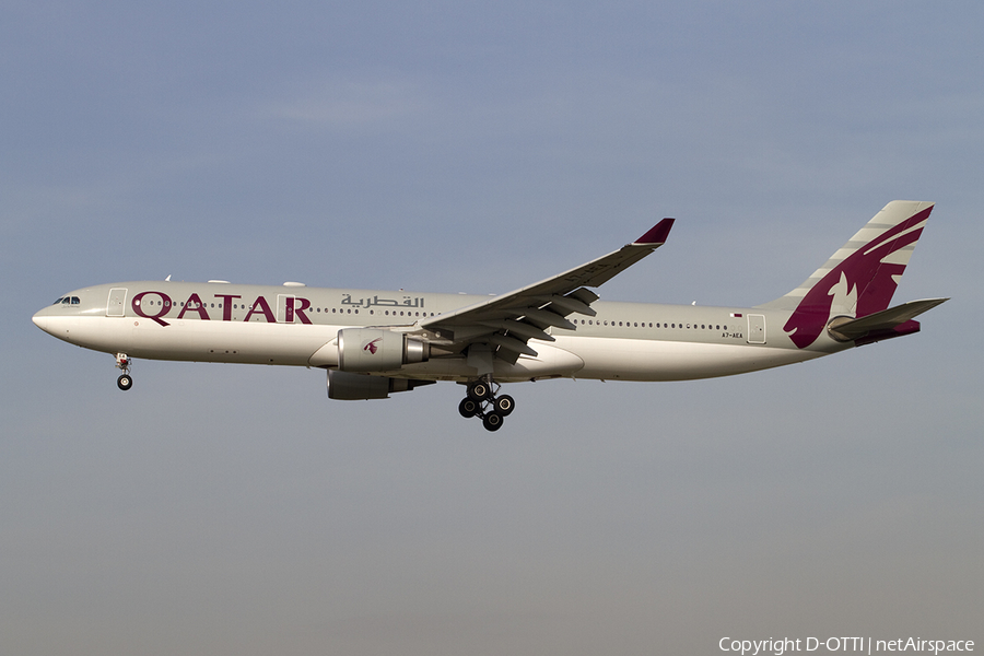 Qatar Airways Airbus A330-302 (A7-AEA) | Photo 395365