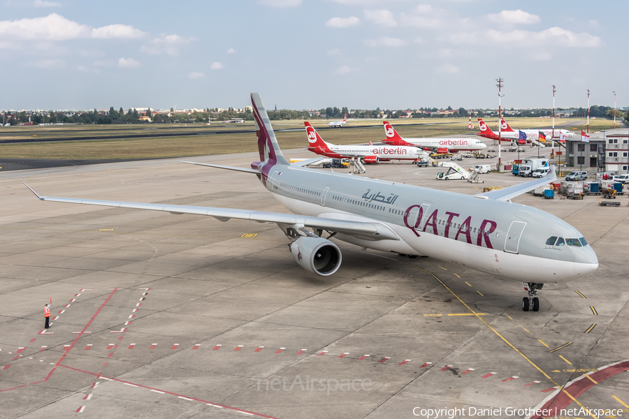 Qatar Airways Airbus A330-302 (A7-AEA) | Photo 85540