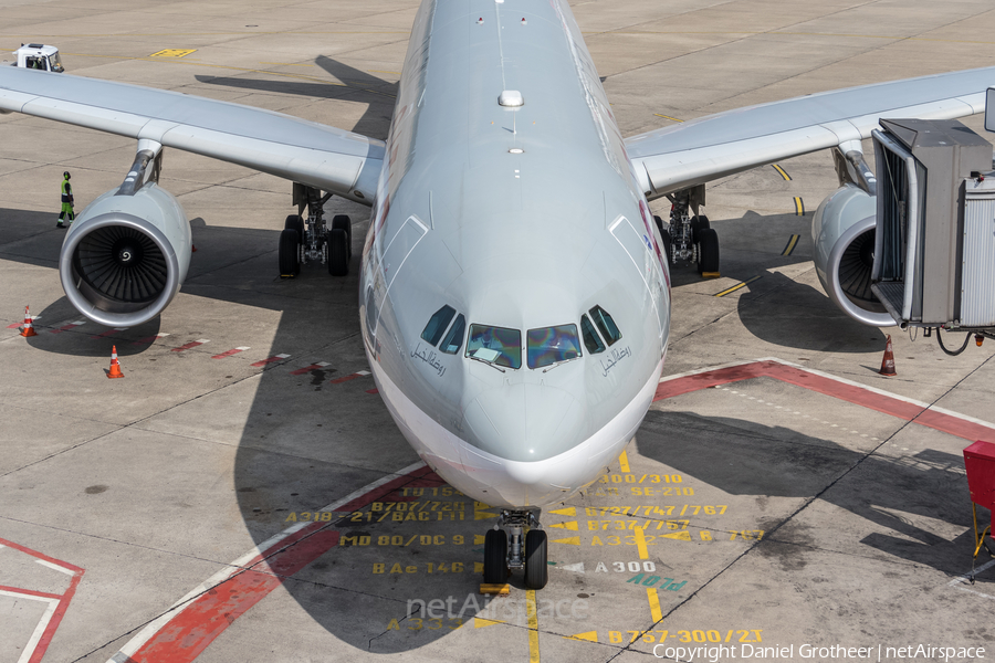 Qatar Airways Airbus A330-302 (A7-AEA) | Photo 85541