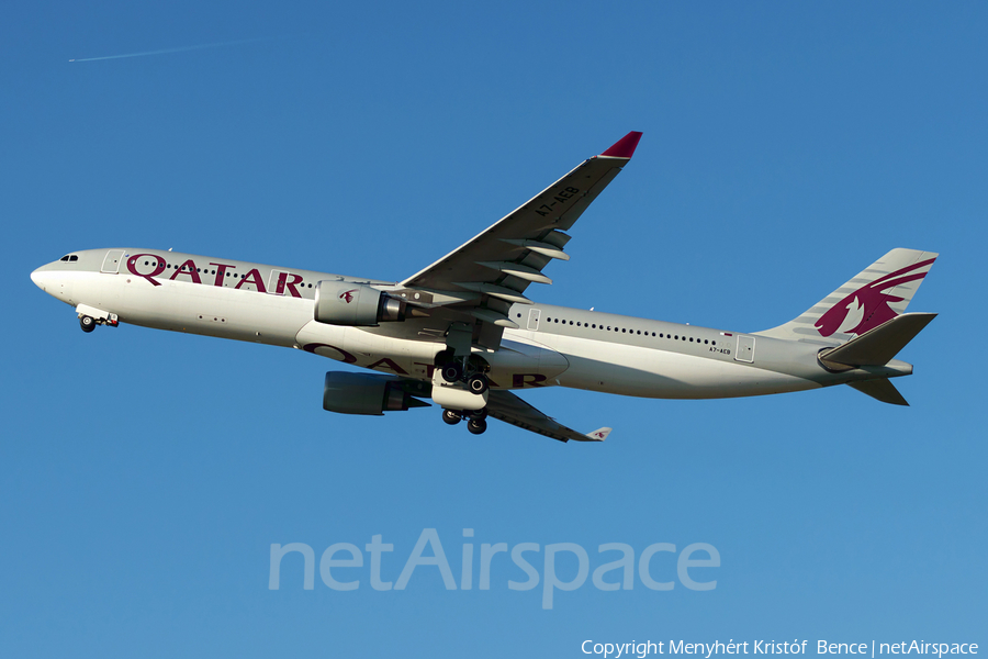 Qatar Airways Airbus A330-303 (A7-AEB) | Photo 404707