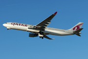 Qatar Airways Airbus A330-303 (A7-AEB) at  Budapest - Ferihegy International, Hungary
