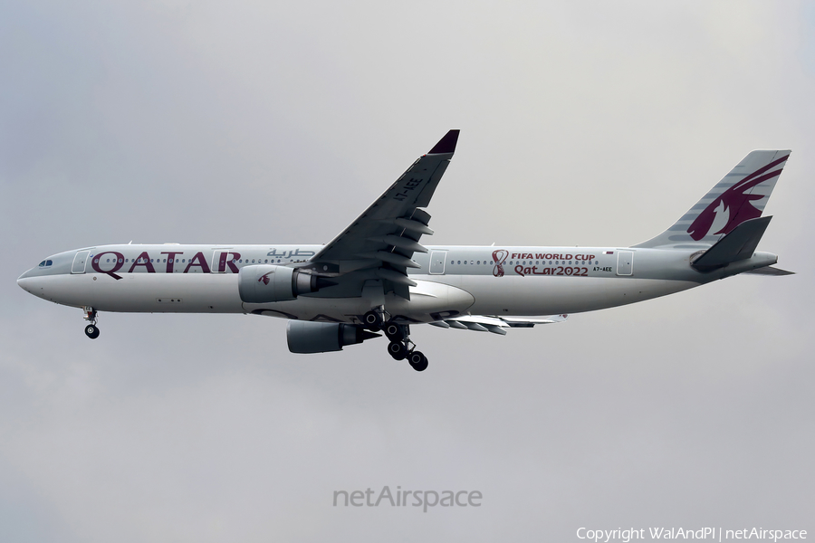 Qatar Airways Airbus A330-302 (A7-AEE) | Photo 536993