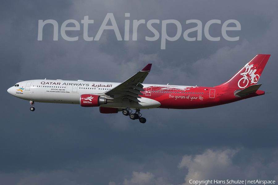 Qatar Airways Airbus A330-302 (A7-AEG) | Photo 114024