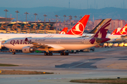 Qatar Airways Airbus A330-302 (A7-AEG) at  Istanbul - Ataturk, Turkey