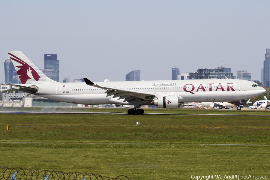 Qatar Airways Airbus A330-302 (A7-AEG) | Photo 569409