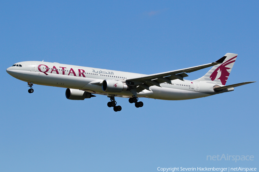 Qatar Airways Airbus A330-302 (A7-AEH) | Photo 205529