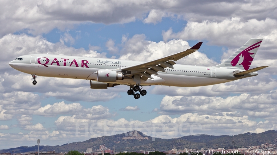 Qatar Airways Airbus A330-302 (A7-AEJ) | Photo 183490