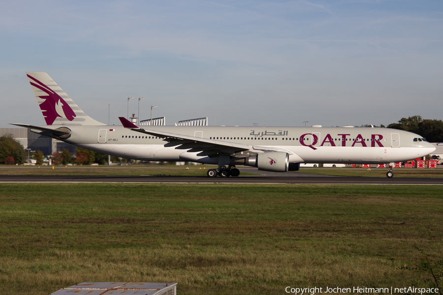 Qatar Airways Airbus A330-302 (A7-AEJ) | Photo 59523