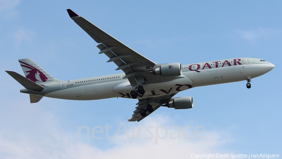 Qatar Airways Airbus A330-302E (A7-AEM) | Photo 211951