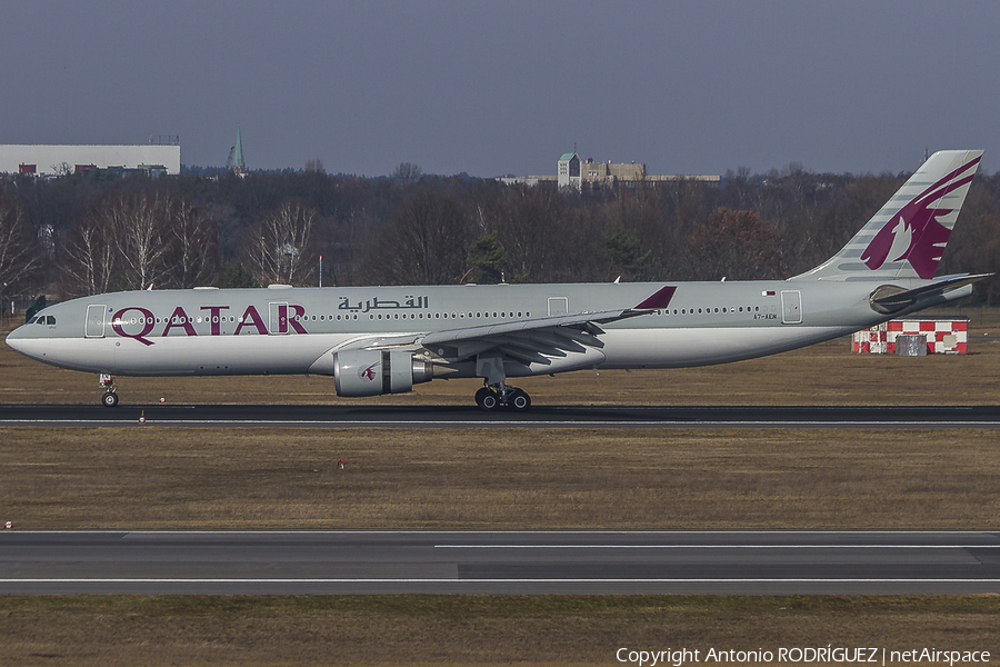 Qatar Airways Airbus A330-302 (A7-AEN) | Photo 131535