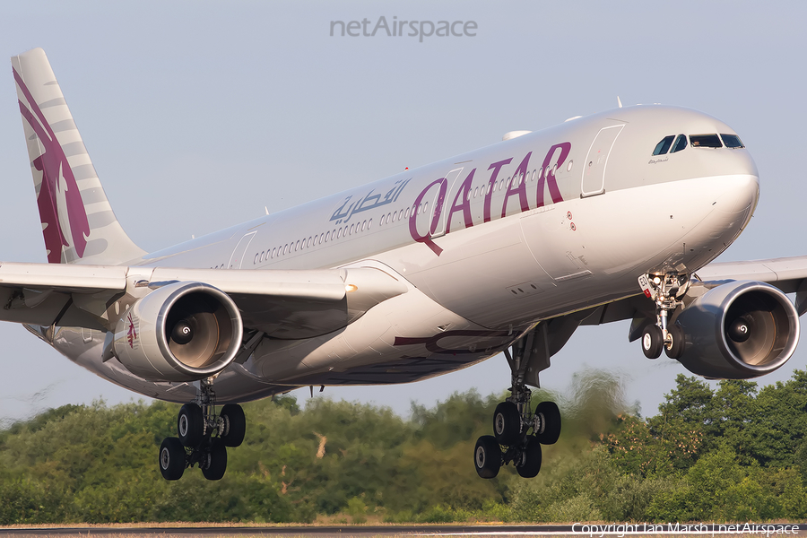 Qatar Airways Airbus A330-302 (A7-AEO) | Photo 67319