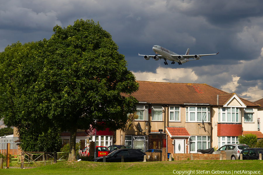 Qatar Airways Airbus A340-642 (A7-AGB) | Photo 299