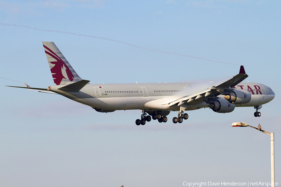 Qatar Airways Airbus A340-642 (A7-AGB) | Photo 32826