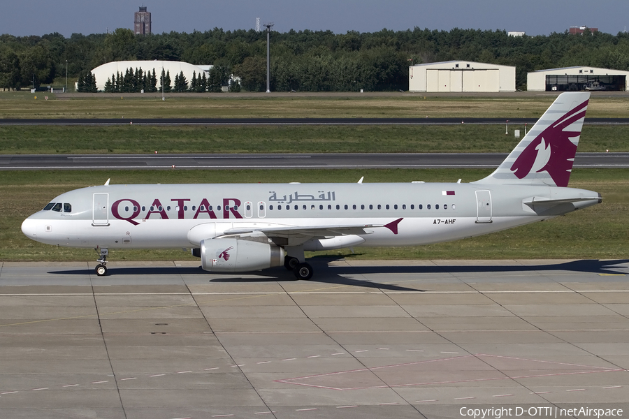Qatar Airways Airbus A320-232 (A7-AHF) | Photo 417447