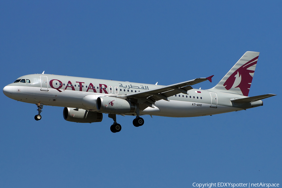 Qatar Airways Airbus A320-232 (A7-AHO) | Photo 276191