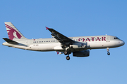 Qatar Airways Airbus A320-232 (A7-AHS) at  Moscow - Domodedovo, Russia
