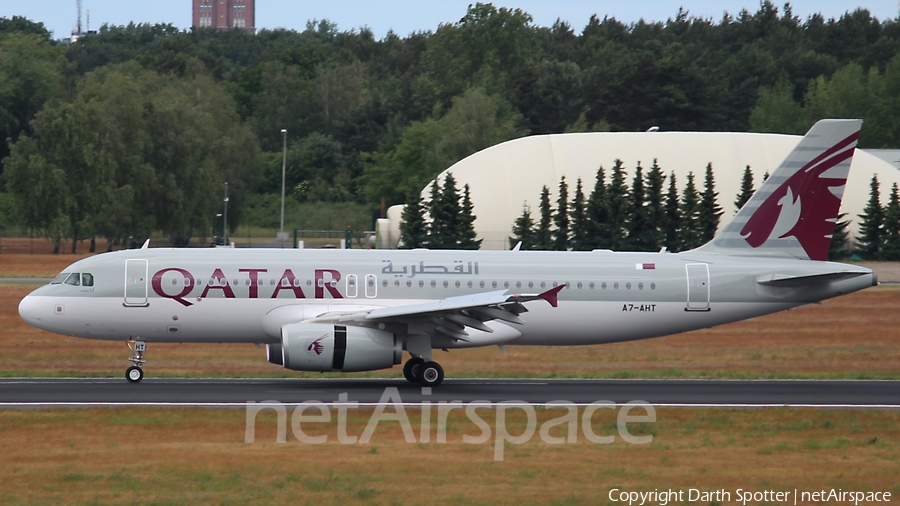 Qatar Airways Airbus A320-232 (A7-AHT) | Photo 206334