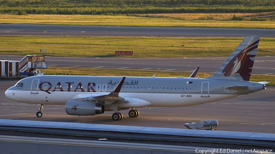 Qatar Airways Airbus A320-232 (A7-AHU) | Photo 251968