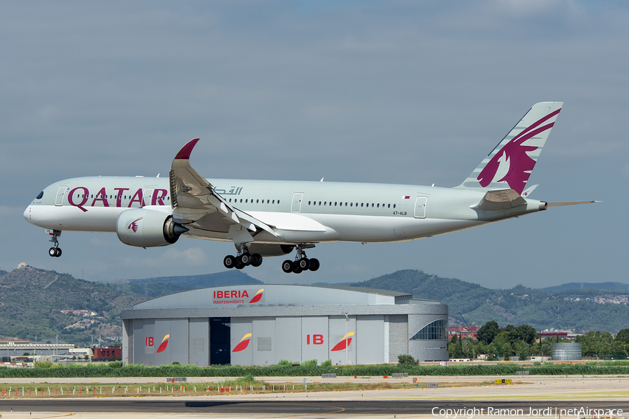 Qatar Airways Airbus A350-941 (A7-ALB) | Photo 259745