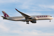 Qatar Airways Airbus A350-941 (A7-ALC) at  London - Heathrow, United Kingdom