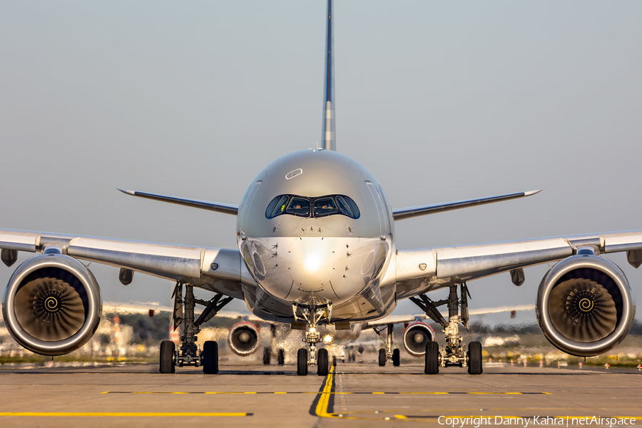 Qatar Airways Airbus A350-941 (A7-ALJ) | Photo 475196