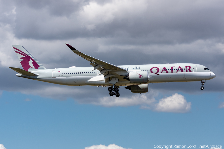 Qatar Airways Airbus A350-941 (A7-ALQ) | Photo 401325