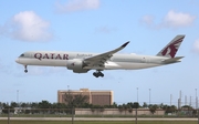 Qatar Airways Airbus A350-941 (A7-ALS) at  Miami - International, United States