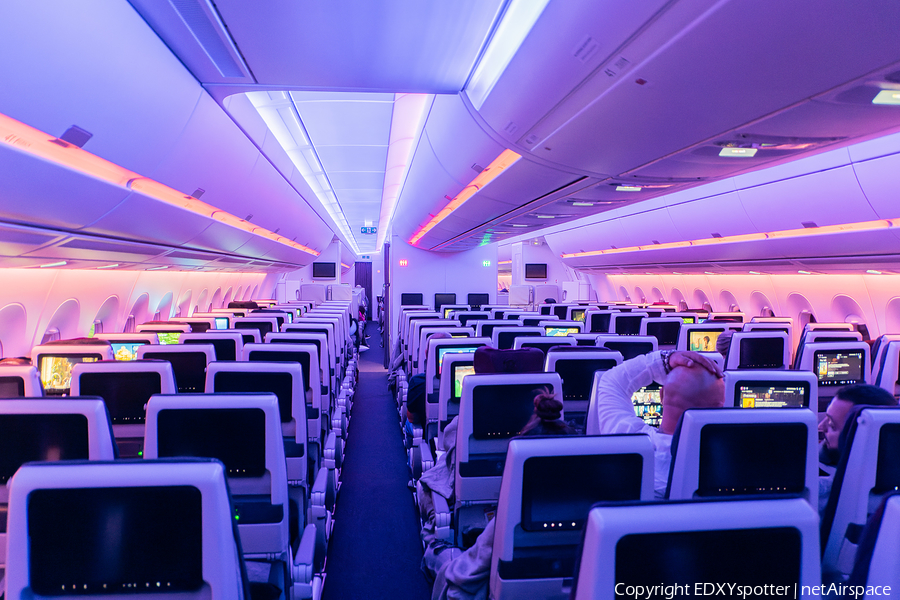 Qatar Airways Airbus A350-941 (A7-ALV) | Photo 629485