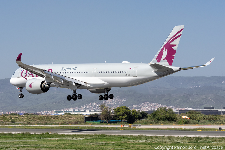 Qatar Airways Airbus A350-941 (A7-ALW) | Photo 405367