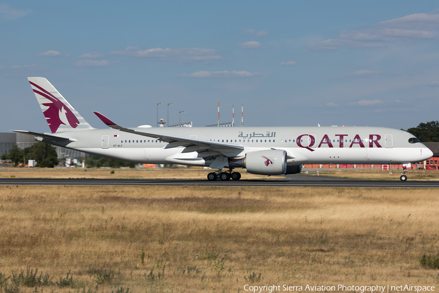 Qatar Airways Airbus A350-941 (A7-ALY) | Photo 330646