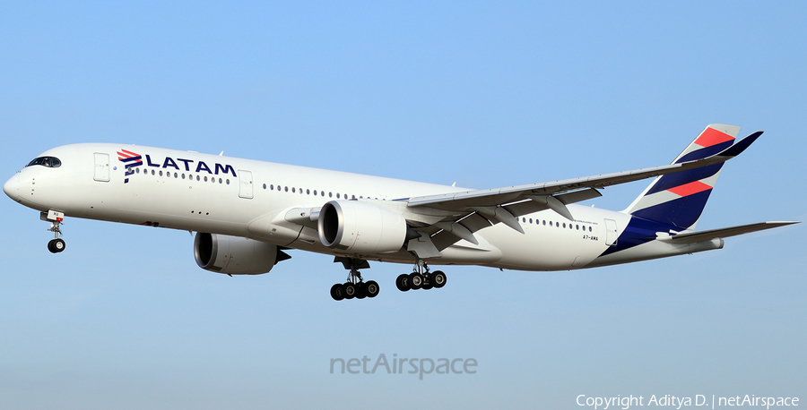Qatar Airways (LATAM Airlines Brasil) Airbus A350-941 (A7-AMA) | Photo 365233