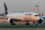 Qatar Airways (LATAM Airlines Brasil) Airbus A350-941 (A7-AMA) at  Frankfurt am Main, Germany